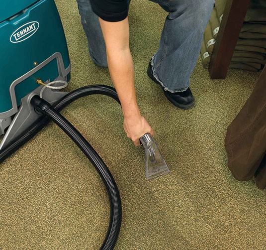 E5 Compact Low-Profile Carpet Extractor alt 10